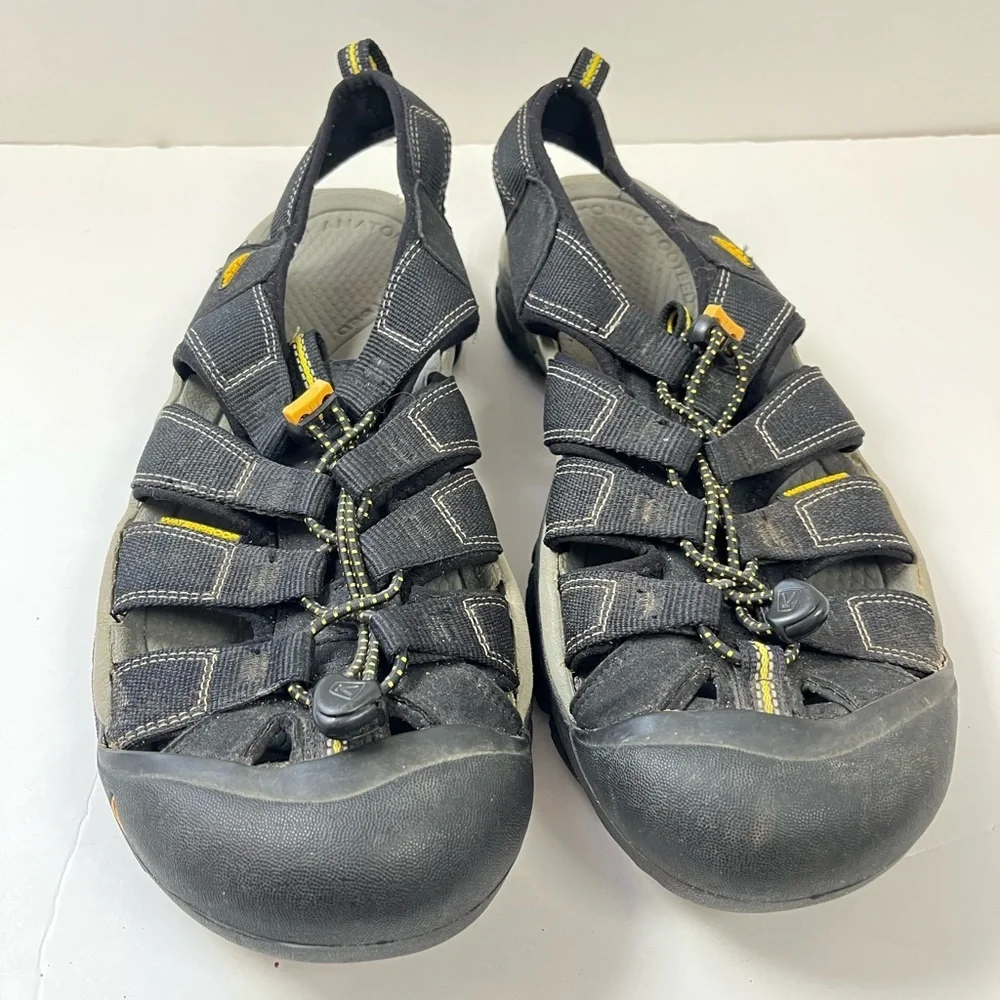 KEEN Mens Newport H2 Closed Toe Water Hiking Sandals Black Size 12
